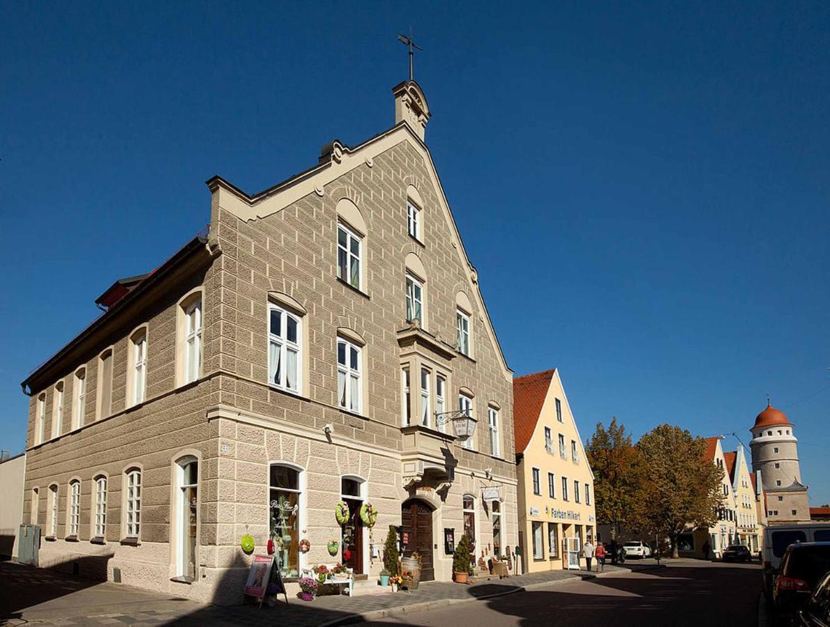 Weinstube Sinas Brettl Hotel Nördlingen Eksteriør billede